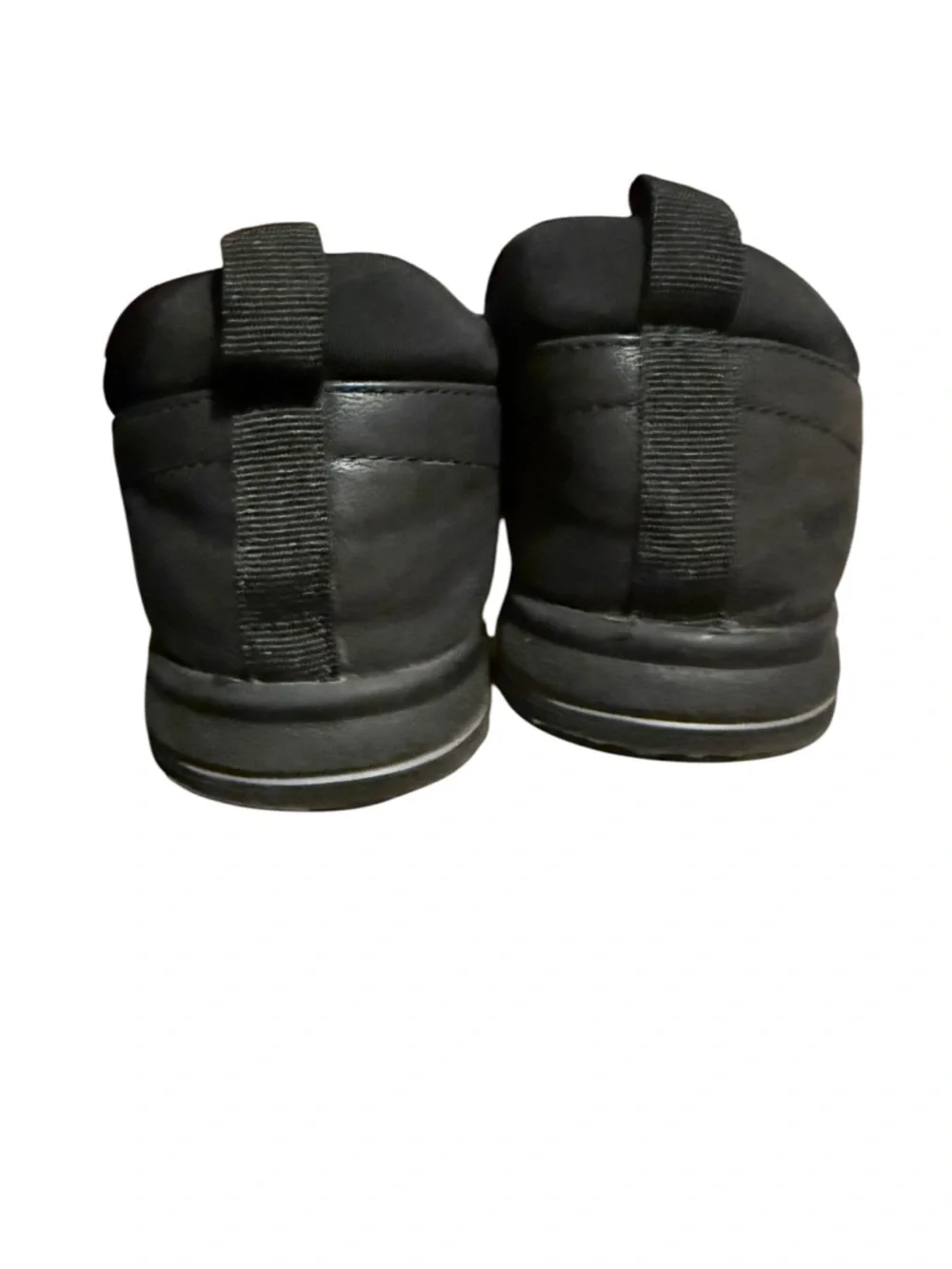 Clarks Women’s Black Slip-On Loafers